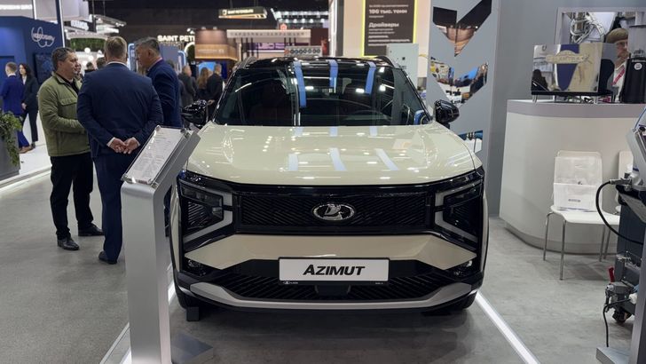 LADA Azimut