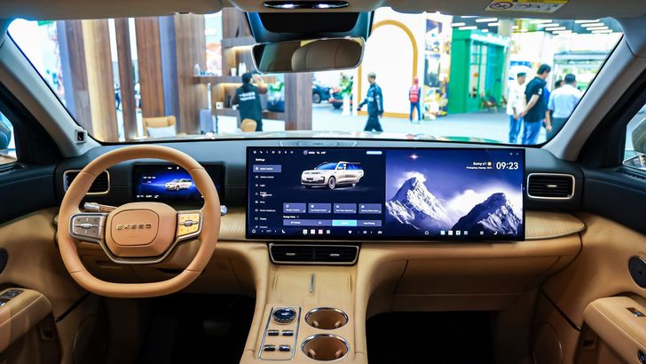 Интерьер Exeed ET8 Интерьер Exeed ET8