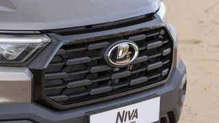 Решетка радиатора LADA Niva Travel