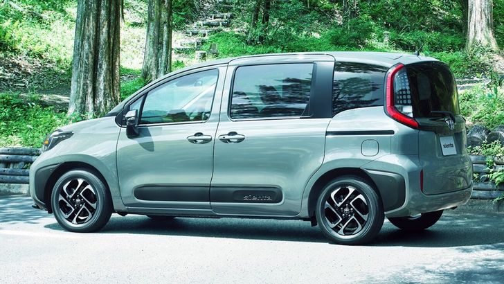 Toyota Sienta Toyota Sienta