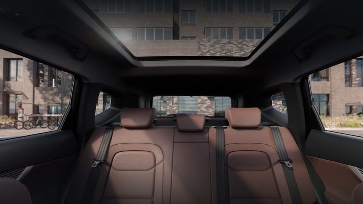 Интерьер Tenet T7 AWD