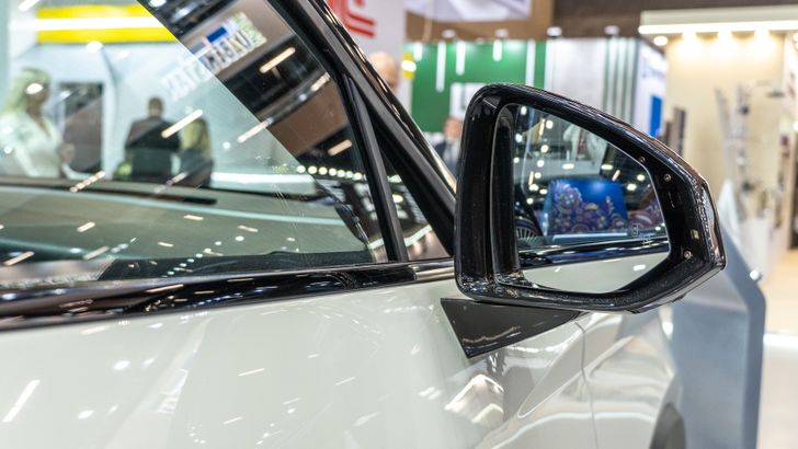 LADA Azimut LADA Azimut