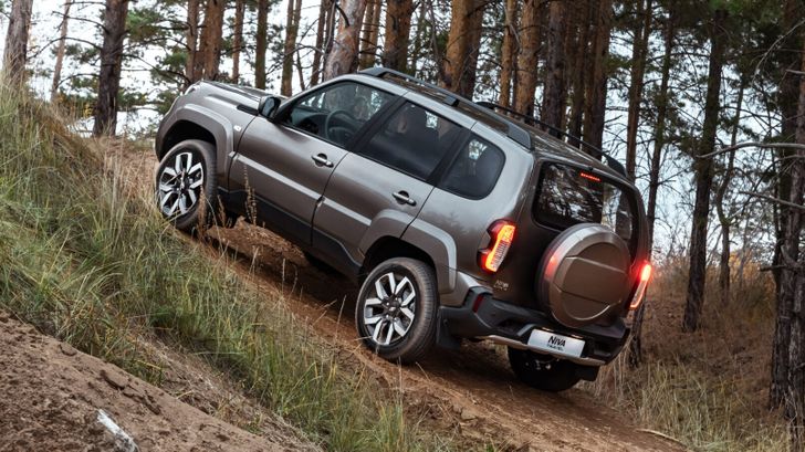 LADA Niva Travel LADA Niva Travel