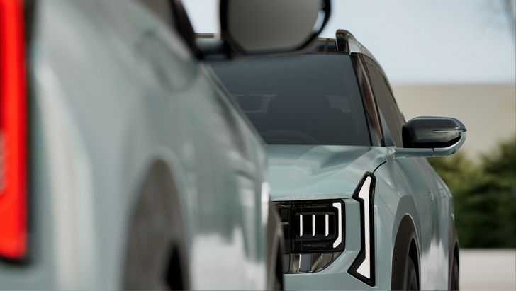 Новый Seltos не узнать: Kia показала неожиданный экстерьер известного россиянам кроссовера